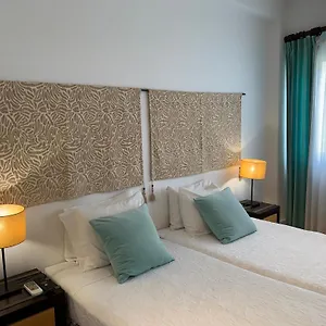 Discovery Expo - Aeroporto Guest house Lisbon